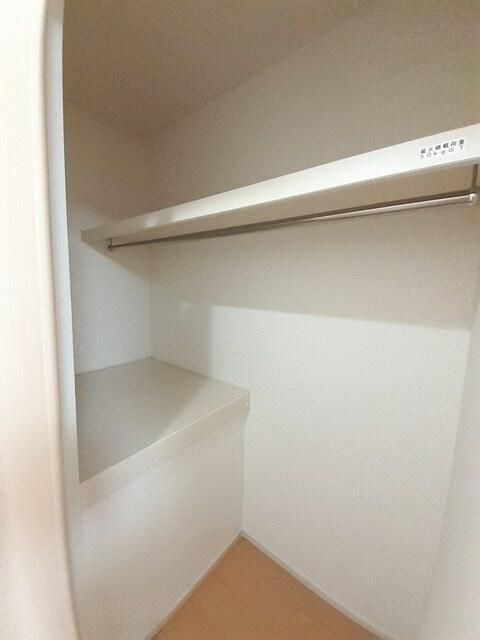 ソリヤ　エスティの収納