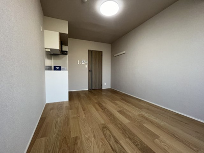【居間・リビング】 | アルティザ氷川台 | 居間です