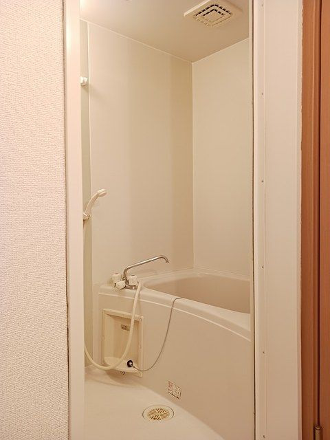 フィオーレⅠの浴室