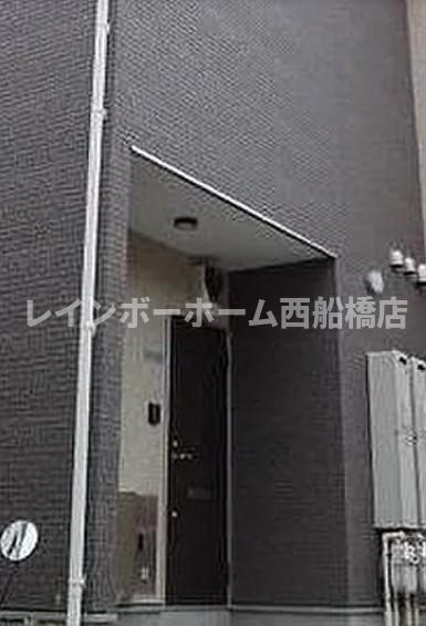Sana Residenceの玄関