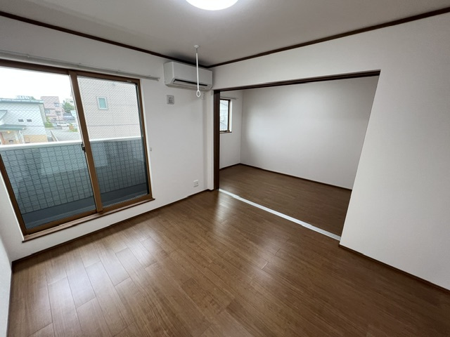 シティハウス花園町の居間・リビング