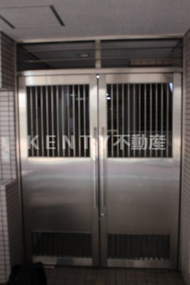 【エントランス】 | ワイズコープ | 清潔なエントランスです