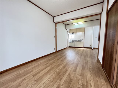 | メゾン博
