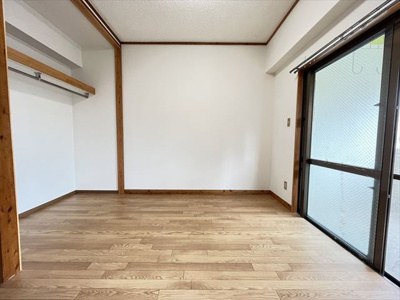  | メゾン博