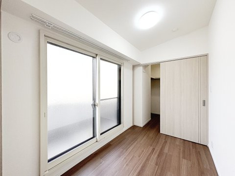日神パレステージ小岩第ニ（4階部分）／仲介手数料無料／内装新規フルリノベーションの洋室