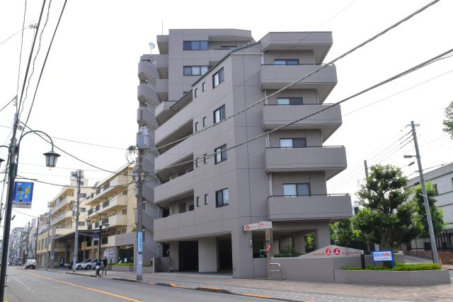 国立市西２丁目の中古マンションの外観