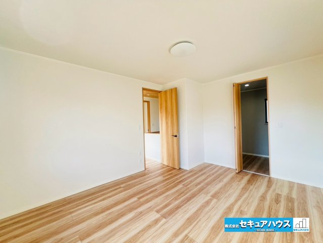 【中古戸建】日進市東山7丁目の和室|【2階和室8帖・洋室6帖】
◆リフォーム中です！詳しいリフォーム内容はお問合せ下さい！　　　　　　　　　　　　　　　　　　　　　　　　　　　　　　　　　　　　　　　　　　　　　　　　　　　　　　　　　