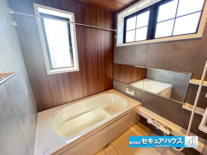 【中古戸建】日進市東山7丁目の浴室|【リフォーム施工例】
◆リフォームの施工例になります。詳しいリフォーム内容についてはお問合せ下さい。　　　　　　　　　　　　　　　　　　　　　　　　　　　　　　　　　　　　　　　　　　　　　　　　　　