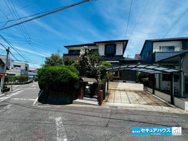 【中古戸建】日進市東山7丁目の前面道路含む現地写真|事前予約にて現地ご見学いただけます！お気軽にお問い合わせください♪
■株式会社　セキュアハウス■
住宅ローンに強く、知識、経験豊富なスタッフ在籍
お客様に寄り添い、ご成約後もサポート致します。　　　　