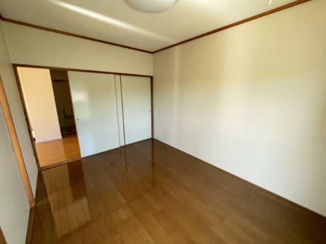 ハウス久野の内装|別部屋同一間取りのお写真となります。