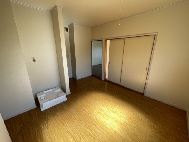 ハウス久野の内装|別部屋同一間取りのお写真となります。