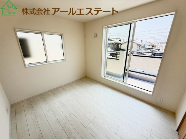 加古川市野口町坂元　　新築戸建の寝室