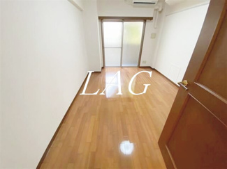 【居間・リビング】 | ステージファースト幡ヶ谷 | 洋室のお部屋です。
