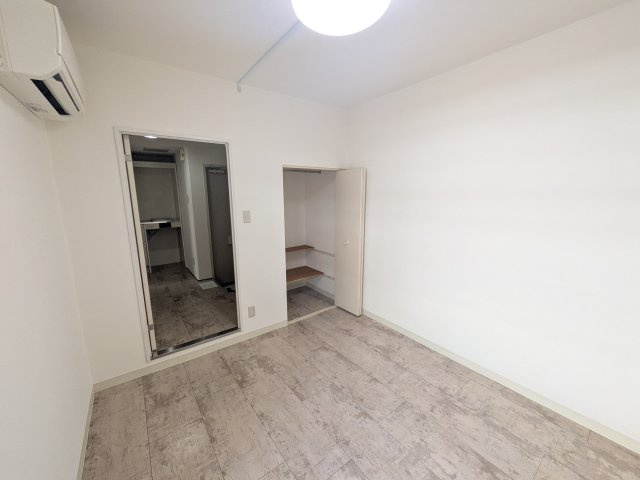 アスタック壱番館の寝室