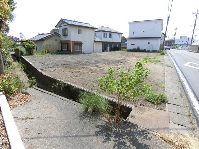 売地　前橋市亀里町のその他