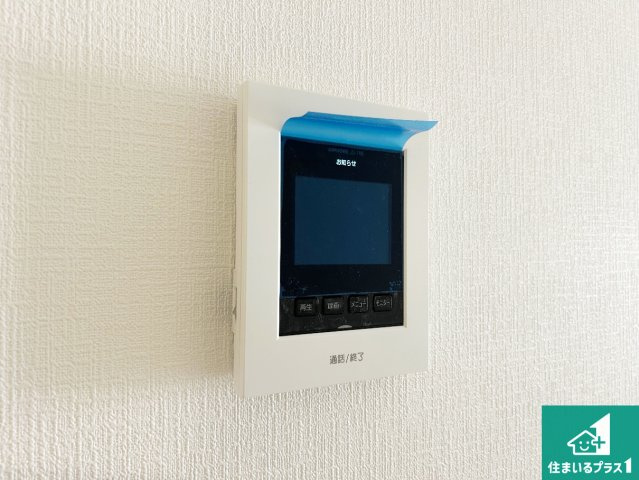 大阪市生野区田島　第4期　新築一戸建てのセキュリティ|カラーモニターインターホン！声だけでなく来訪者の姿や顔がモニターで確認できるので、小さなお子様がいらっしゃるご家庭でも安心できます！