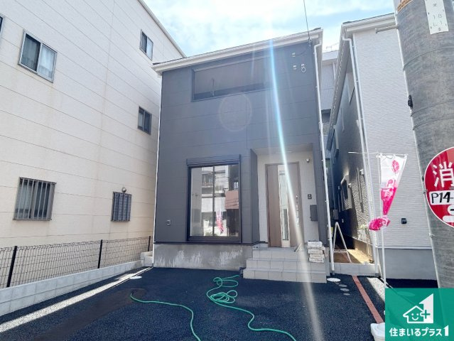 大阪市生野区田島　第4期　新築一戸建ての外観|安心の10年保証！外観を美しく保ち、雨水で汚れを落とします！気になることがありましたら、お気軽にお問い合わせください！