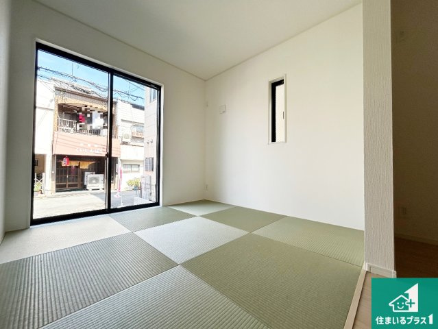 大阪市生野区田島　第4期　新築一戸建ての和室|一室あると便利な和室は客間としてだけでなく、小さなお子様のプレイルームやみんなでお昼寝もいいですね。