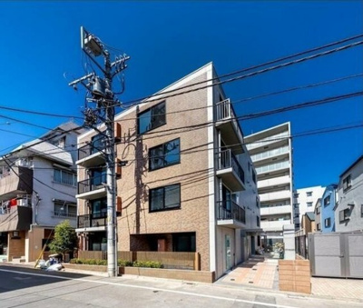 【外観】 | La Douceur杉並和田 | 鉄筋コンクリート造のがっちりとした建物。