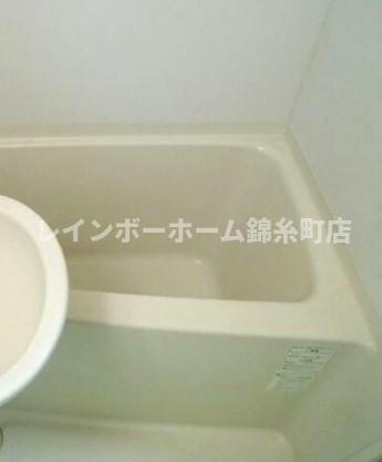 アルベリーノ西日暮里の浴室