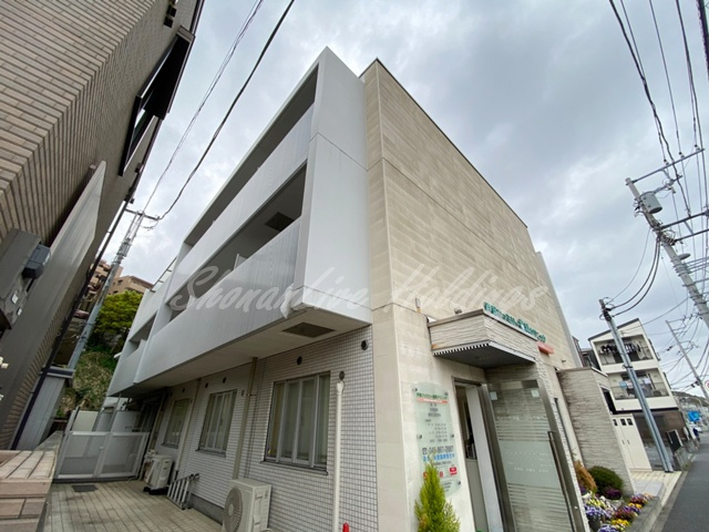 エストコートの外観