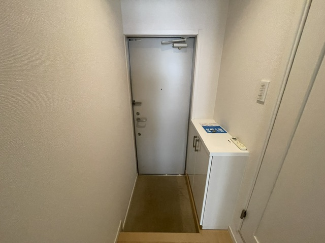 【玄関】