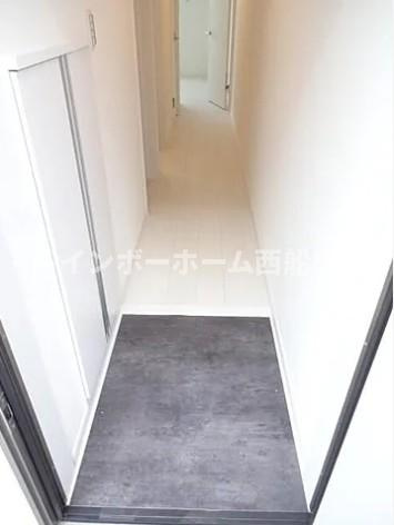 船橋市習志野台１丁目のアパートの玄関