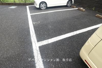 【駐車場】 | レオパレスSILK