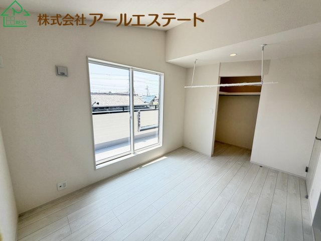加古川市野口町坂元　　新築戸建の寝室