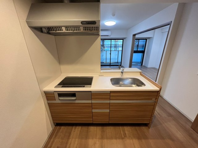 esteOeste難波元町のキッチン