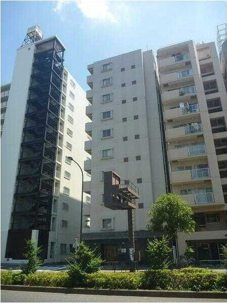 クレアシオン浅草の外観