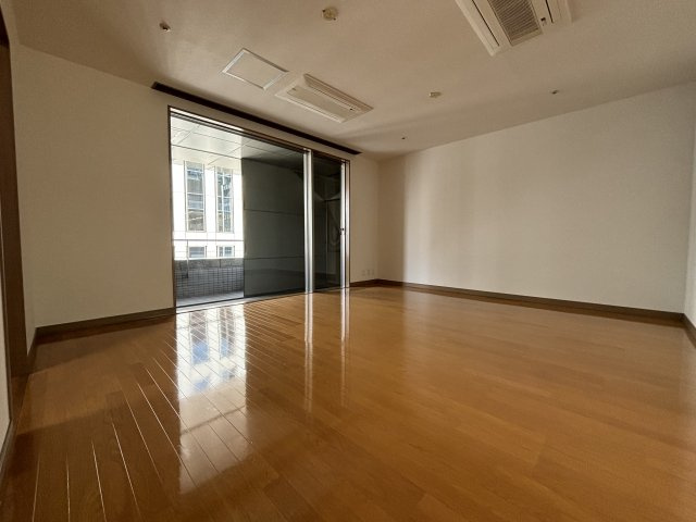 テラス日新の居間・リビング|※参考写真