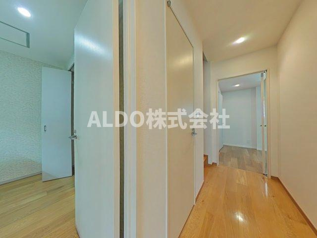 レセーヌ白金長者丸の内装|内装は落ち着いています