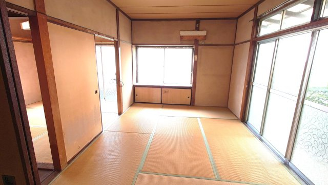 別府市上人西町の和室