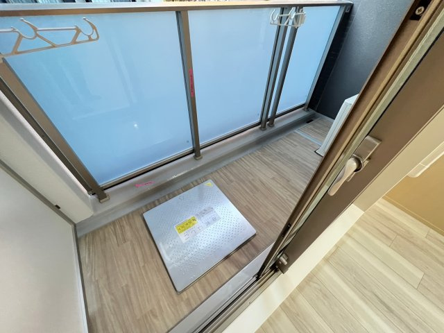 City Lux Namba South（旧ラグゼナなんば南）のバルコニー