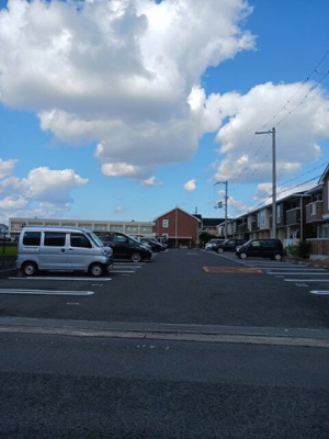 【駐車場】 | クレメントＡ | カースペースがあります