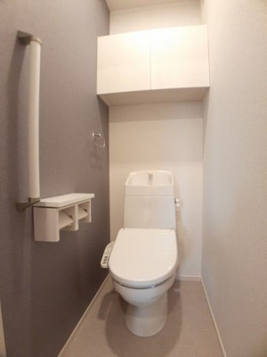 【トイレ】 | グローリーメゾン | トイレもきれいです
