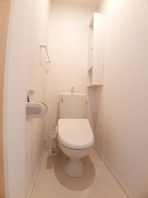 【トイレ】 | Ｆｕｍｉ | 清潔感のあるトイレです