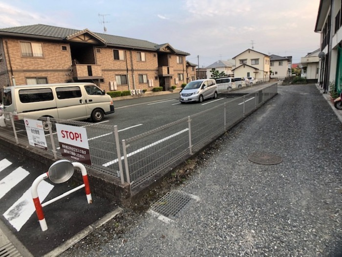かつきハイツの駐車場