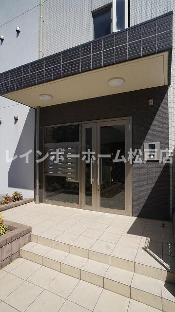 【非対面対応】接客・申込・契約オンライン！LINE×相談可！のエントランス