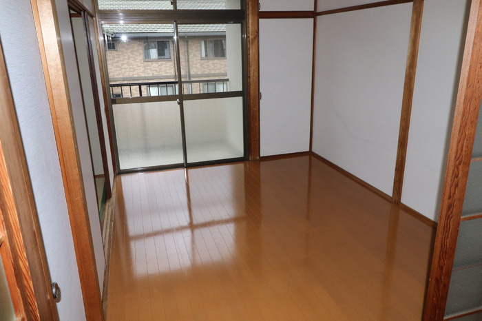 かつきハイツの洋室
