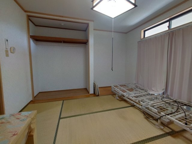 川棚町新谷郷　介護施設の和室|部屋写真２１