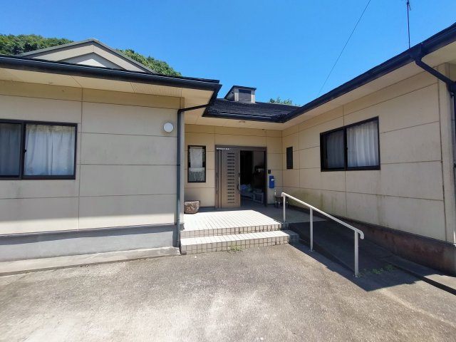 川棚町新谷郷　介護施設の外観|外観写真２