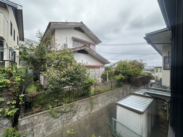 ラフィーネ生田Ⅱの展望