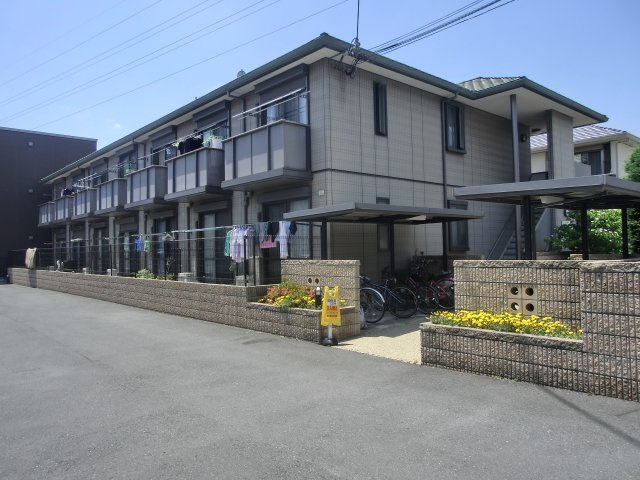 シェ・モアの外観