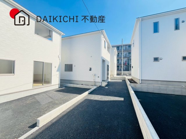 【前面道路含む現地写真】 | 北本市二ツ家第1　CRADLE GARDEN　新築戸建　全9棟　2号棟