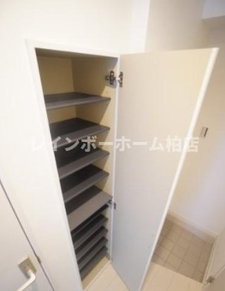 コネクトパークヒルズ南初富の収納|※同仕様施工参考写真