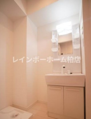 コネクトパークヒルズ南初富の独立洗面台|※同仕様施工参考写真