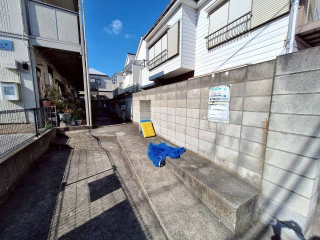 シティハイム　アバンテの駐車場