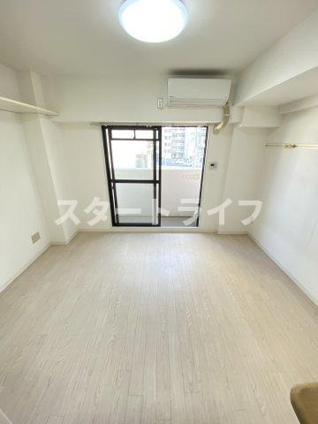 大阪市東淀川区東淡路３丁目の賃貸マンションの寝室